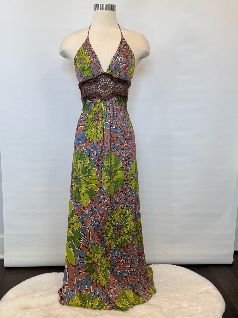 SKY NWT 100% Silk Green Brown Crochet Belt Keyhole Halter Maxi Gown Slip Dress - Picture 8 of 9